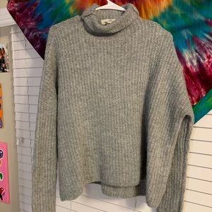 Turtle neck sweater